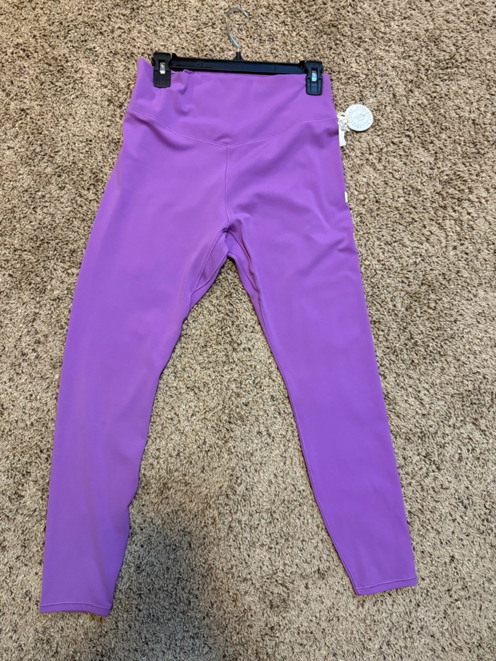 Vuori Women's High-Waist Leggings in Bright Purple